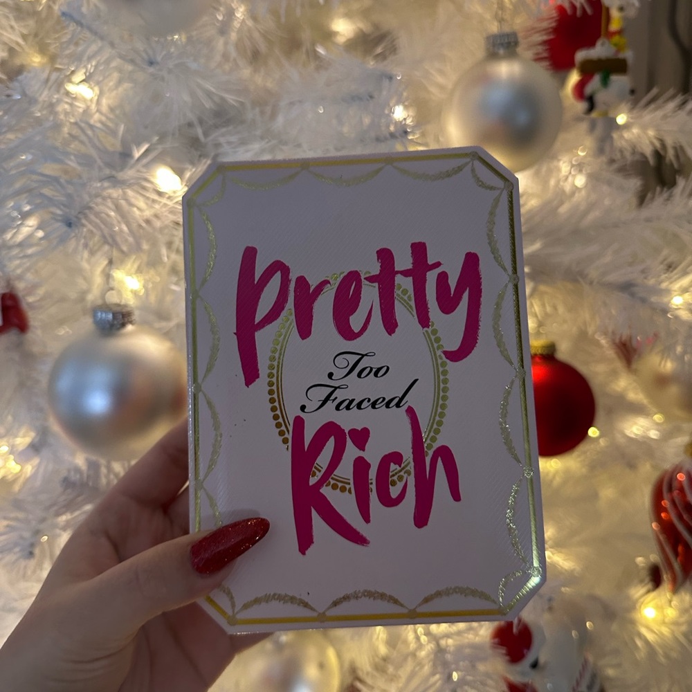 Too faced pretty rich eyeshadow palette